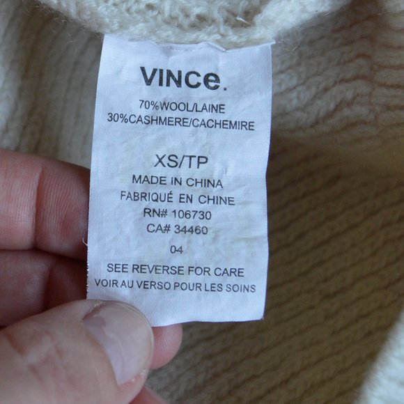 Vince XS Turtleneck Sweater in Cream Wool and Cashmere | Size XS - Picture 5 of 5